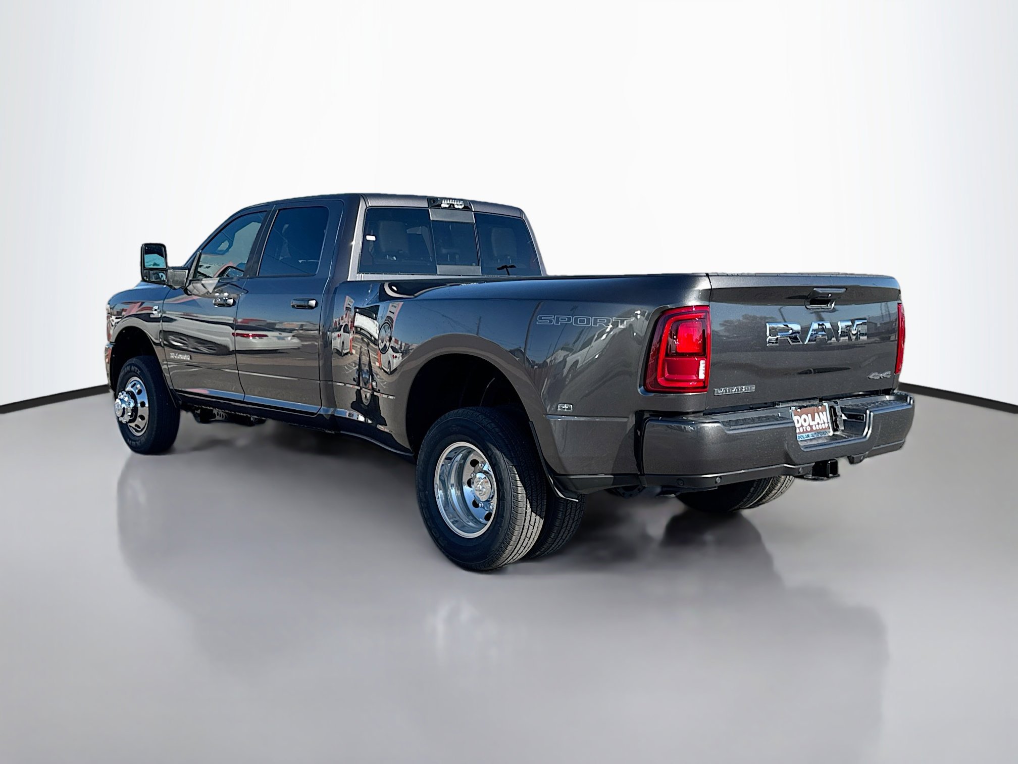 2026 Ram 3500 Laramie photo 4