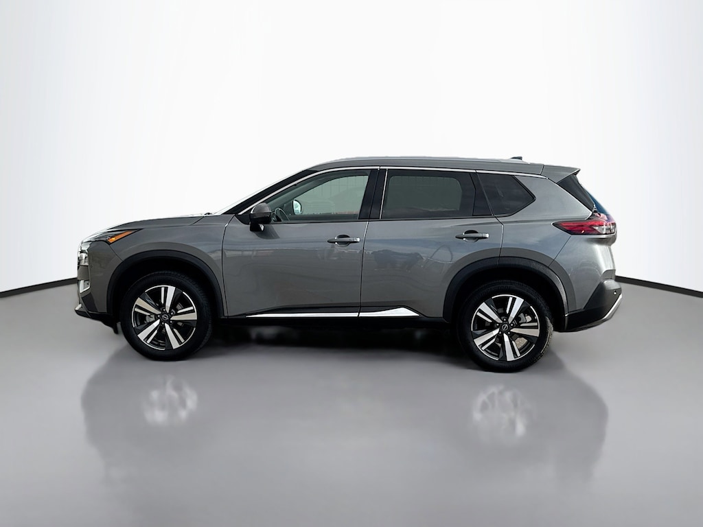 Used 2023 Nissan Rogue SL Sport Utility