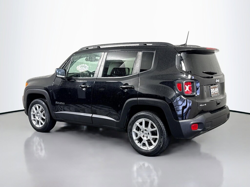 Used 2022 Jeep Renegade Latitude Sport Utility