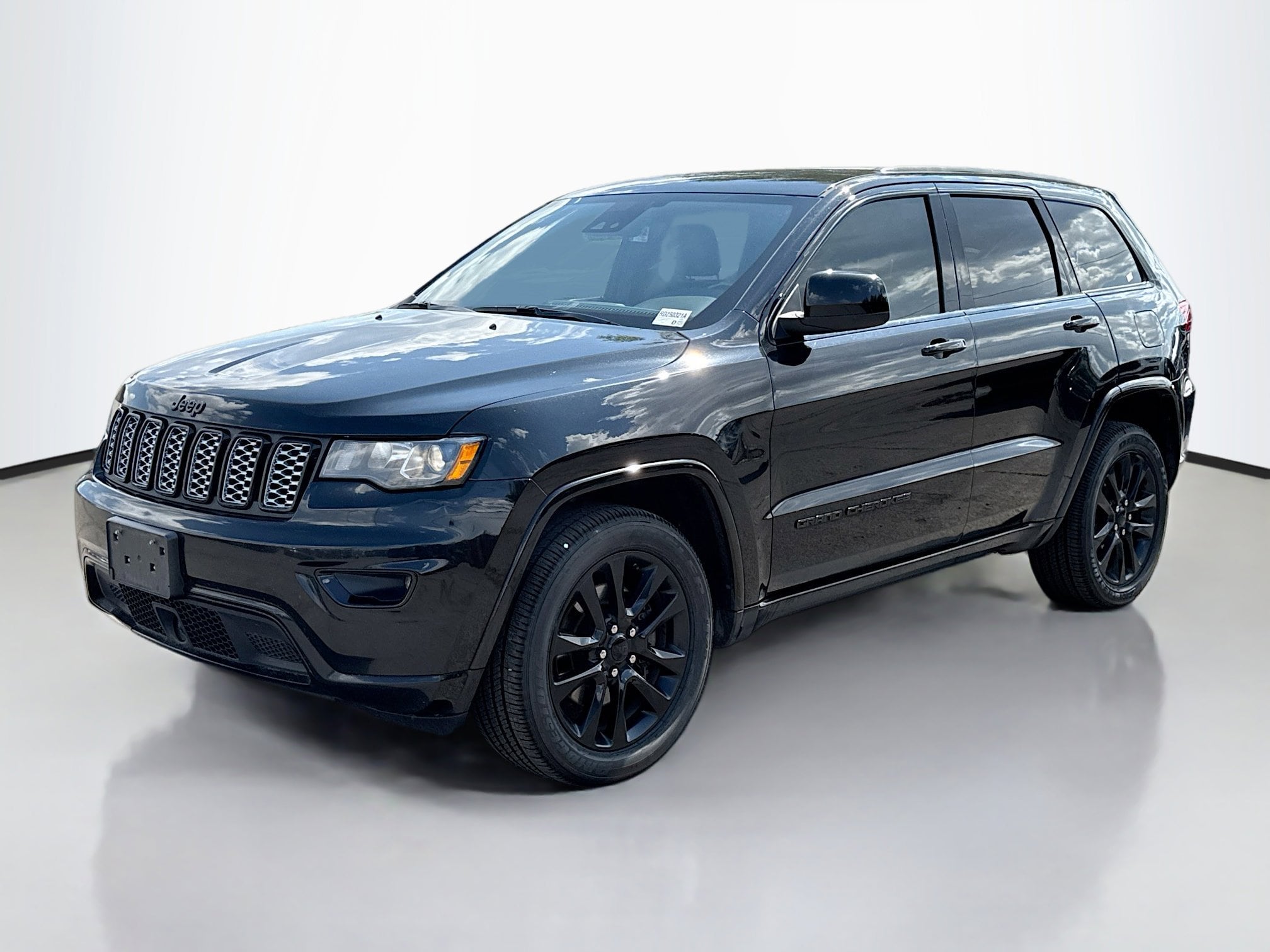 Used 2021 Jeep Grand Cherokee Laredo X with VIN 1C4RJFAG5MC585486 for sale in Reno, NV