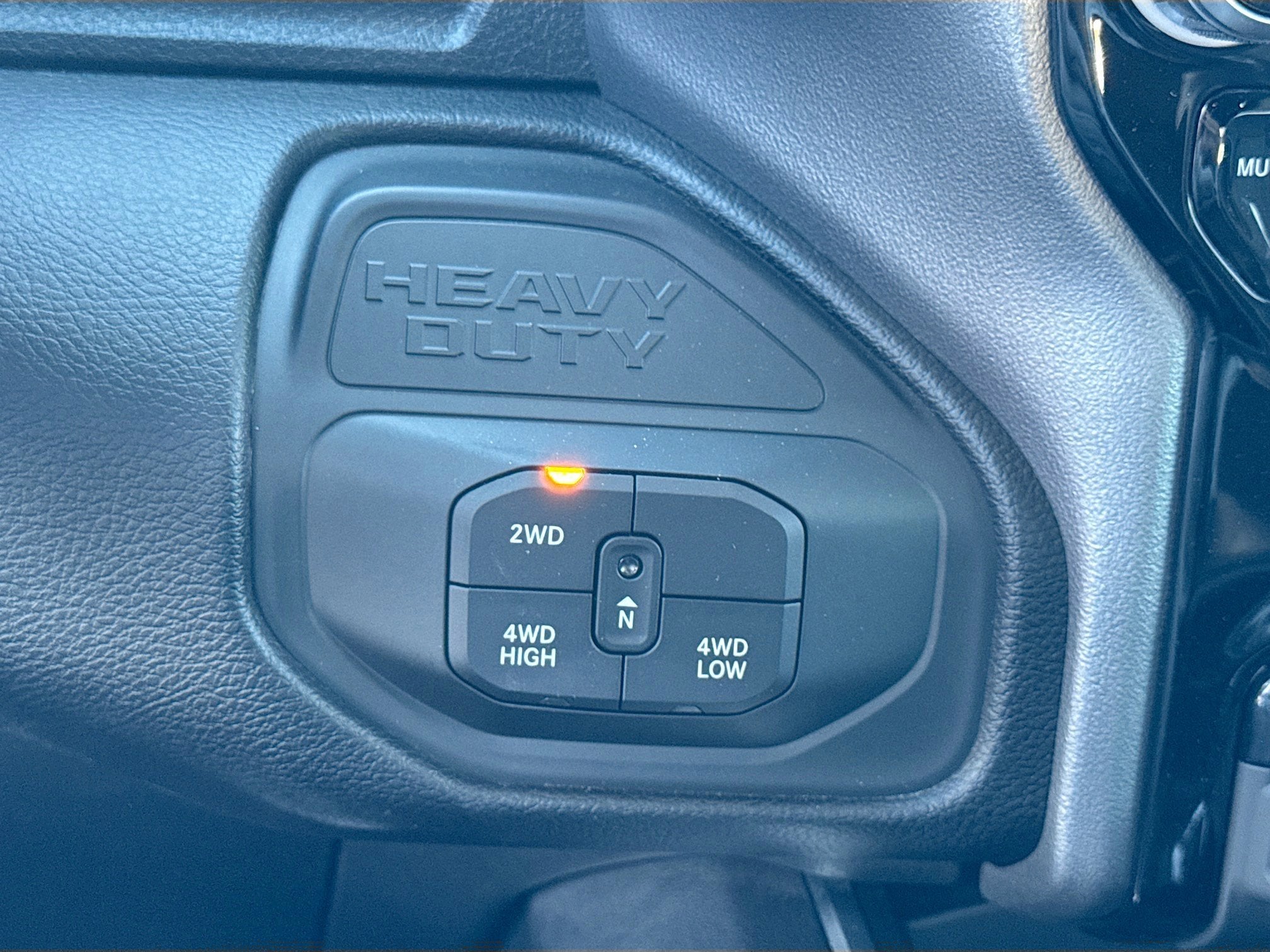 2025 RAM 2500 Laramie - Photo 37