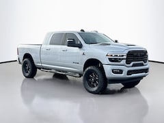 2026 Ram 3500 Laramie Pickup