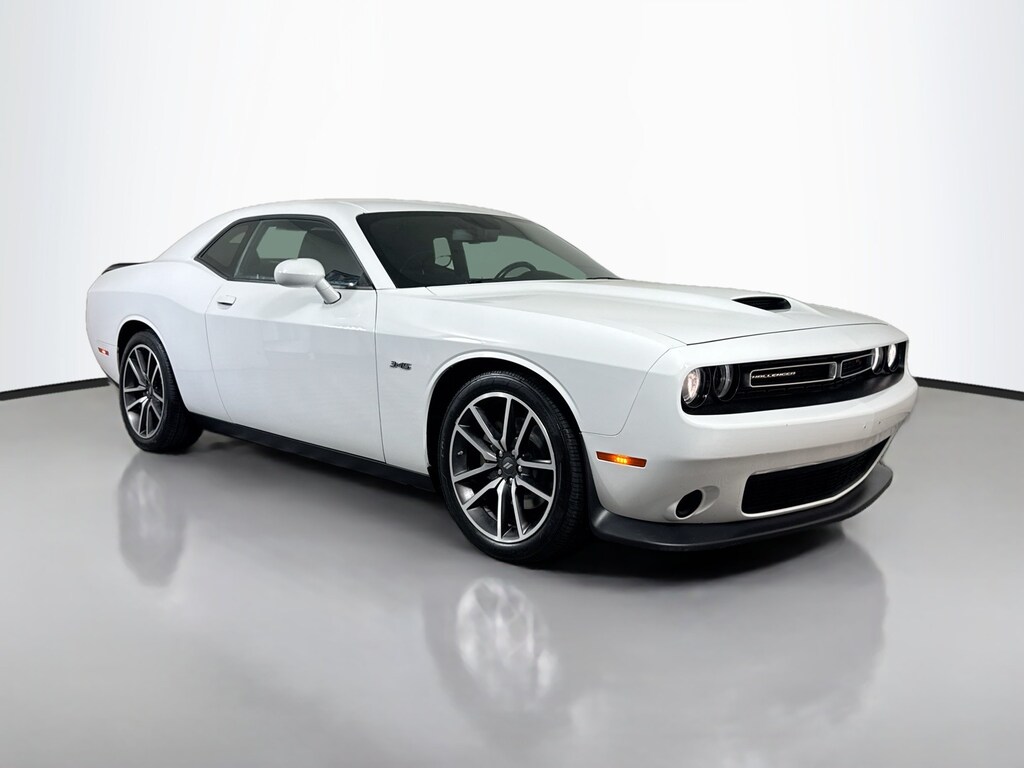 Used 2023 Dodge Challenger R/T 2dr Car