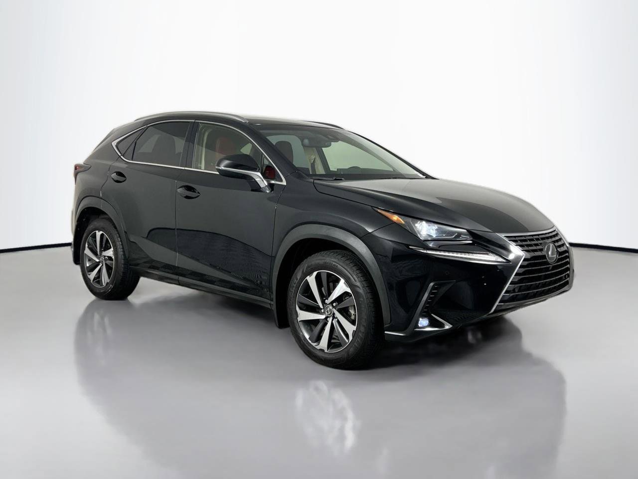 2018 Lexus NX 300's photo