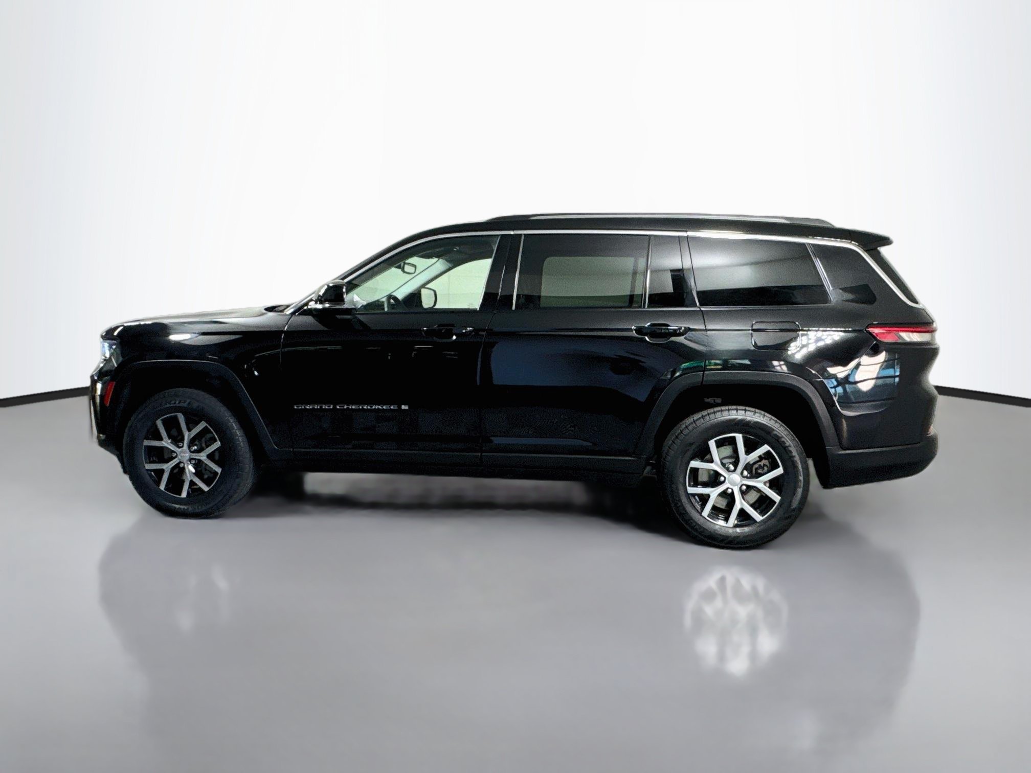 Used 2023 Jeep Grand Cherokee L Limited Sport Utility