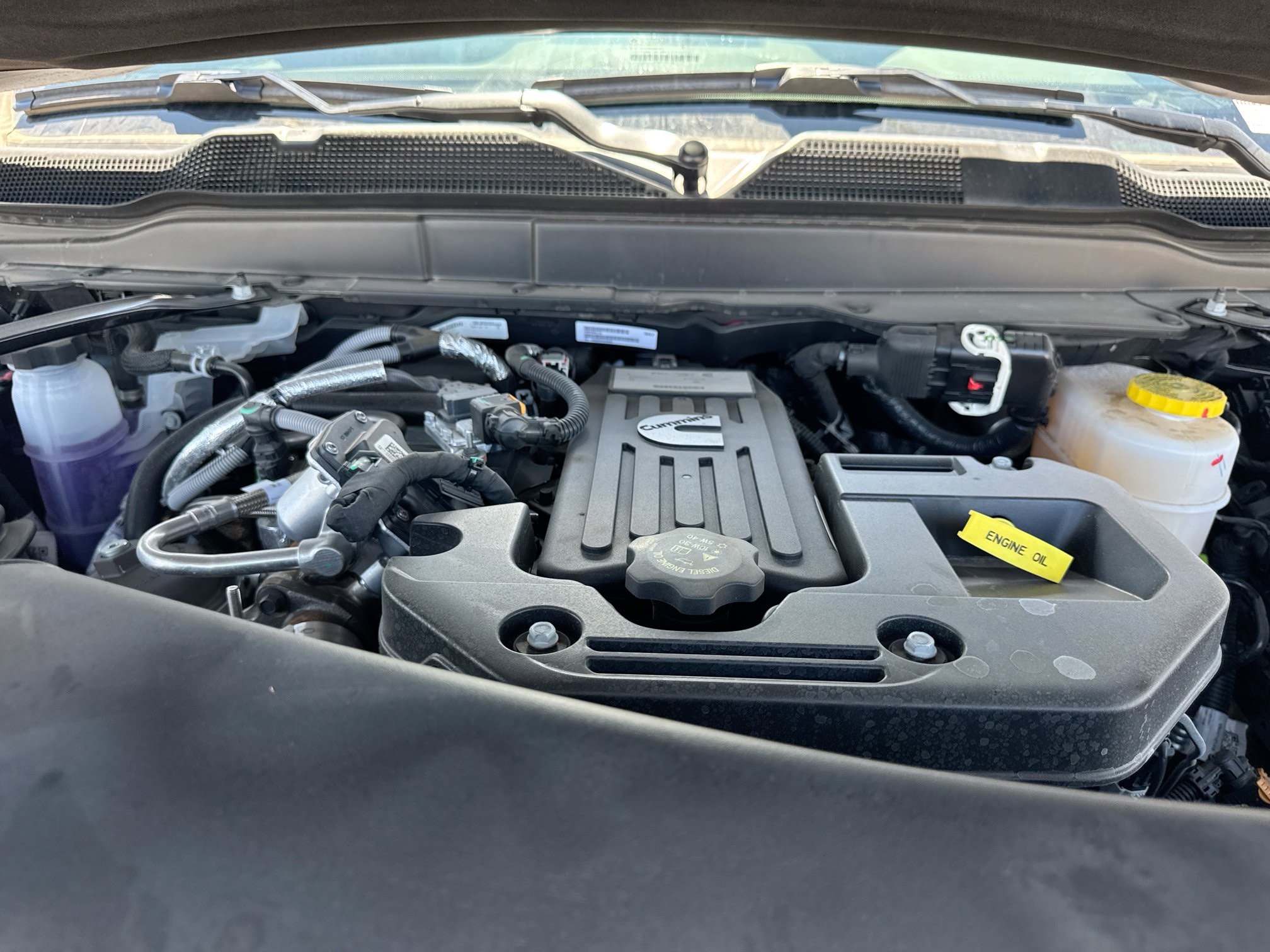 2025 RAM 3500 Laramie - Photo 40