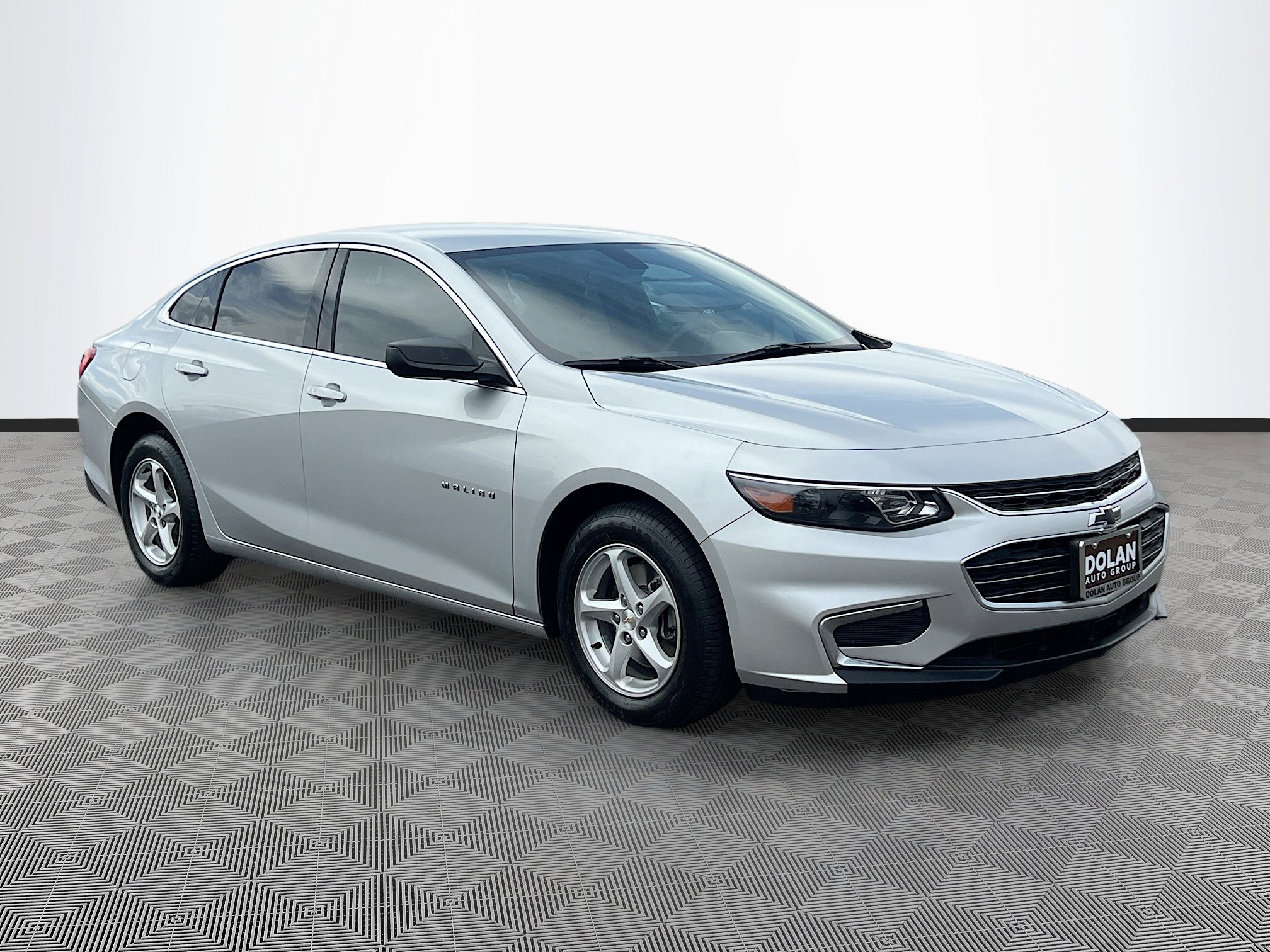 Used 2018 Chevrolet Malibu 1LS with VIN 1G1ZB5ST0JF260184 for sale in Reno, NV