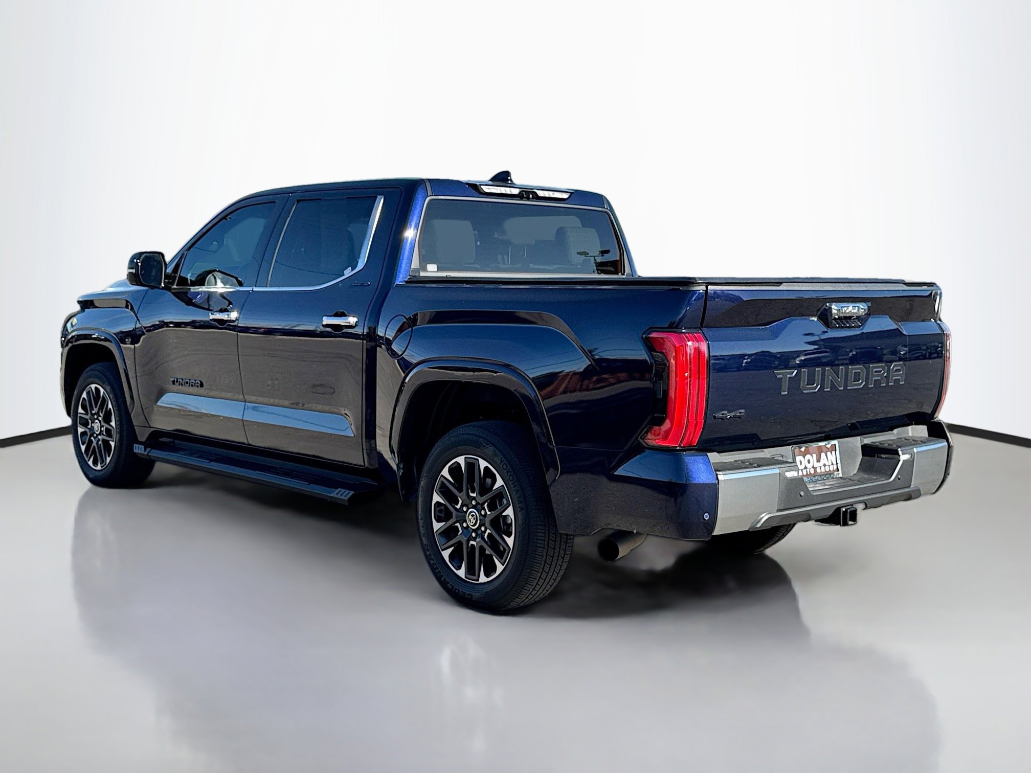 2022 Toyota Tundra Limited photo 4