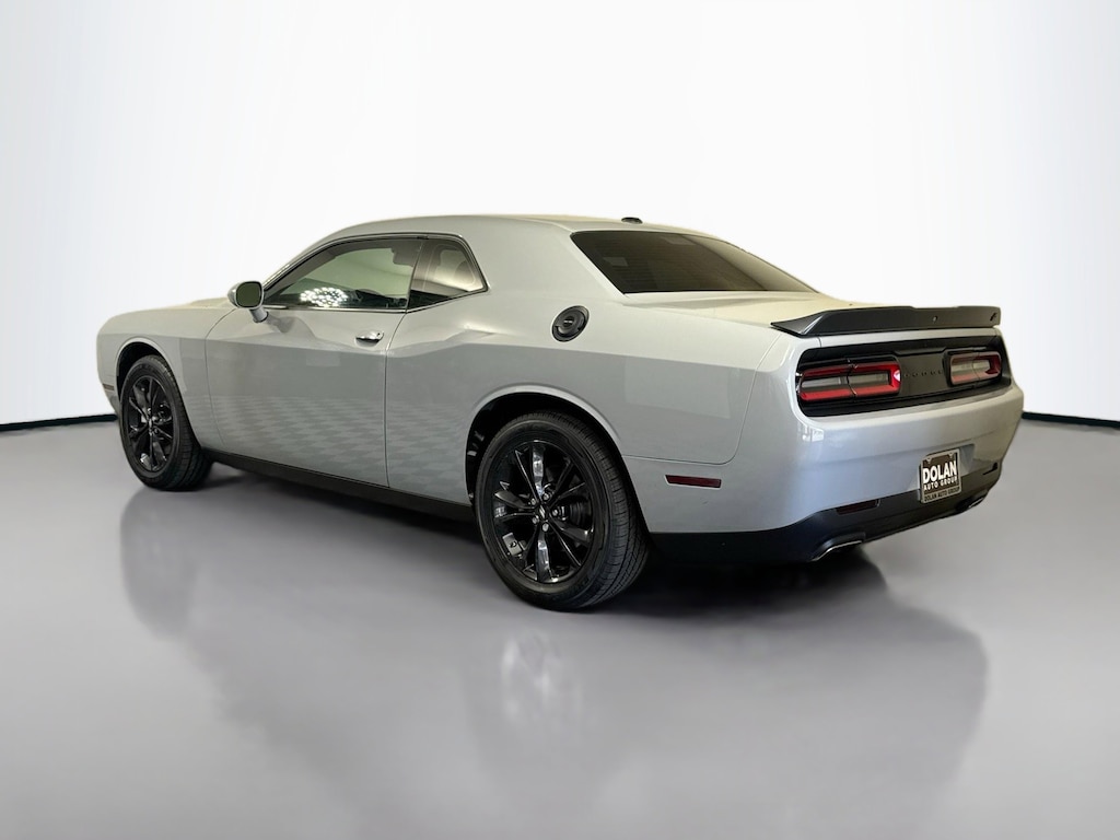 Certified 2022 Dodge Challenger SXT 2dr Car