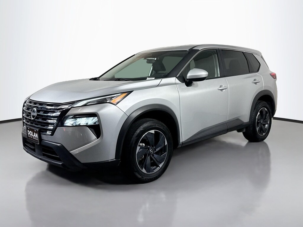 Used 2024 Nissan Rogue SV Sport Utility