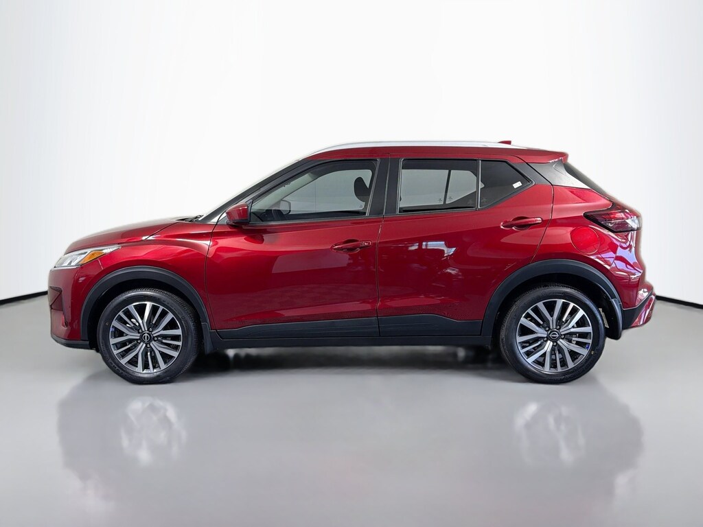 Used 2024 Nissan Kicks SV Sport Utility