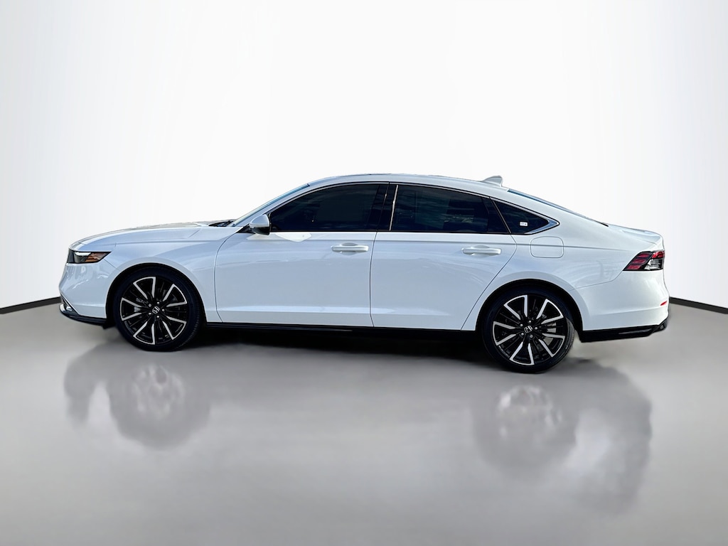 Used 2025 Honda Accord Hybrid Touring 4dr Car