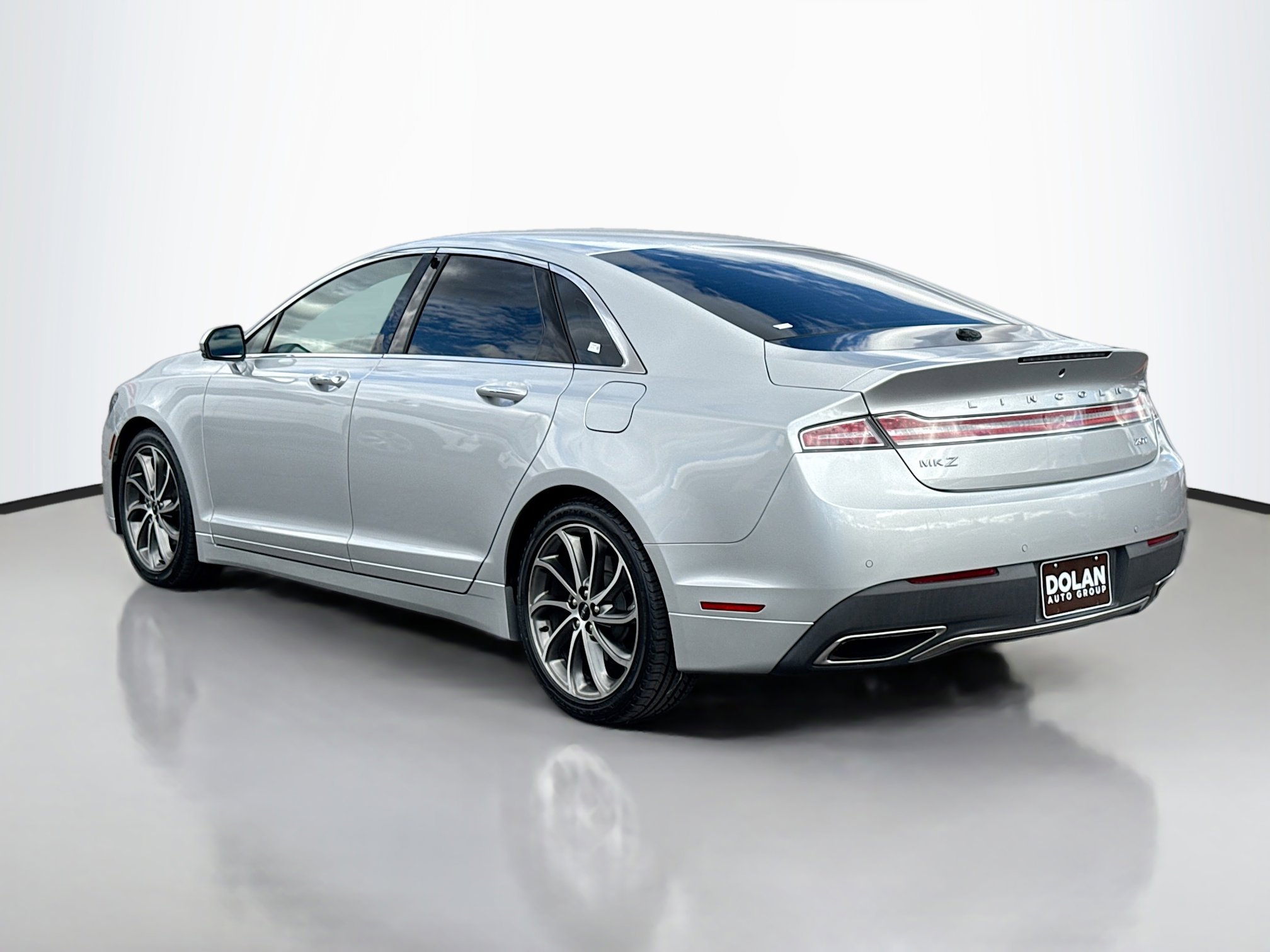 2019 Lincoln MKZ Reserve photo 4
