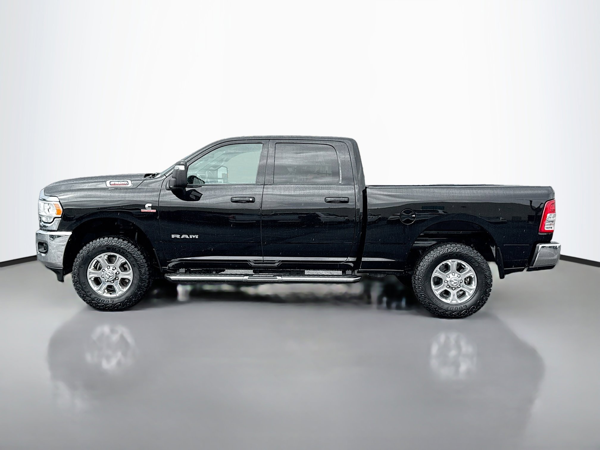 2024 Ram 2500 Big Horn photo 3