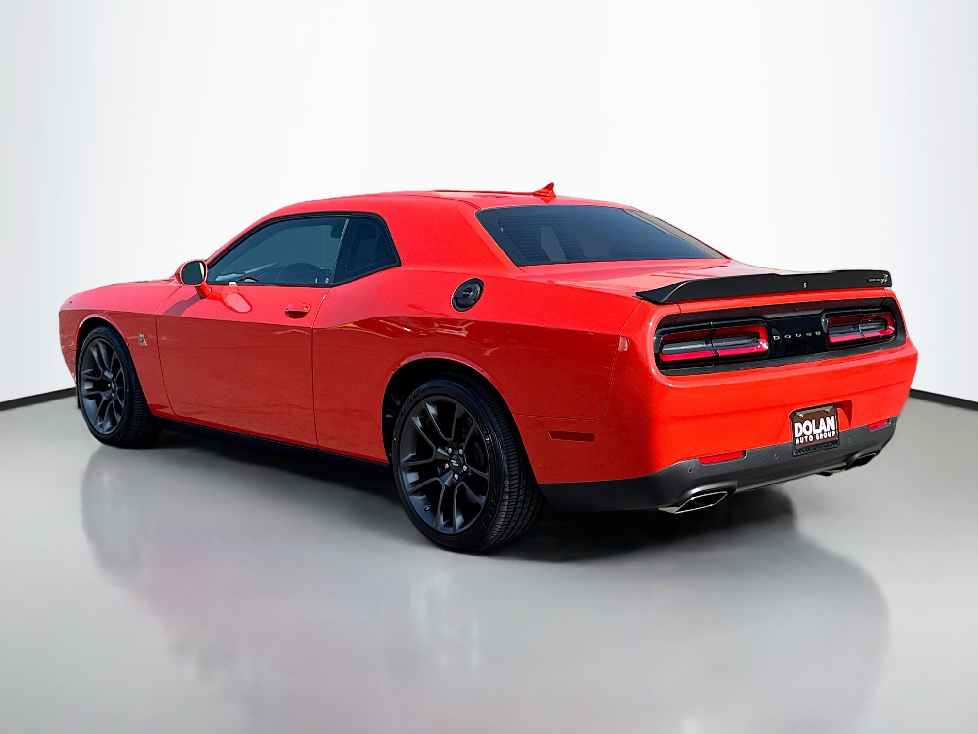 2021 Dodge Challenger R/T Scat Pack photo 4