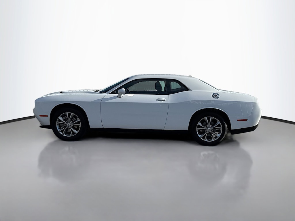 Certified 2023 Dodge Challenger SXT 2dr Car