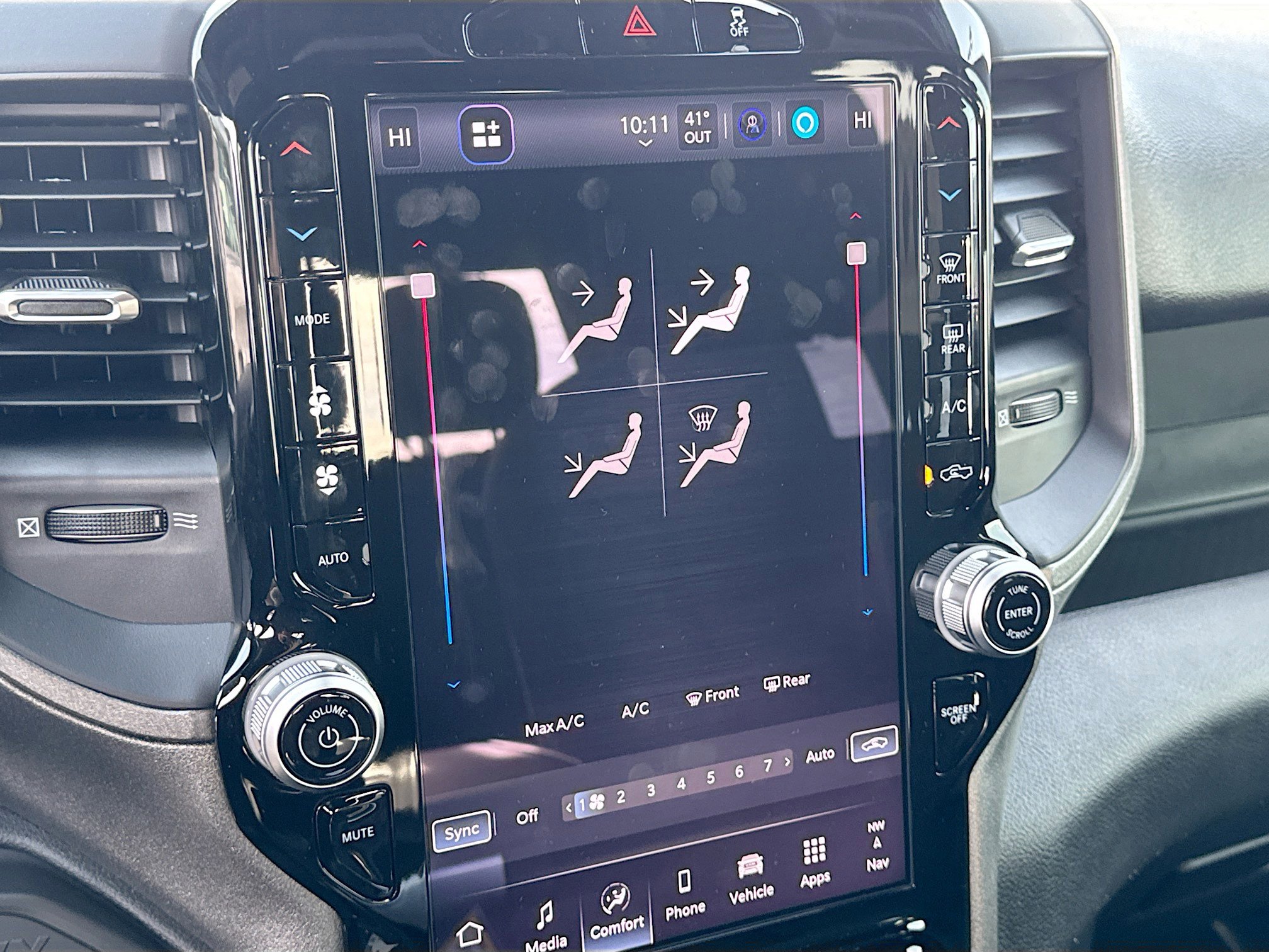 2025 RAM 2500 Tradesman - Photo 23