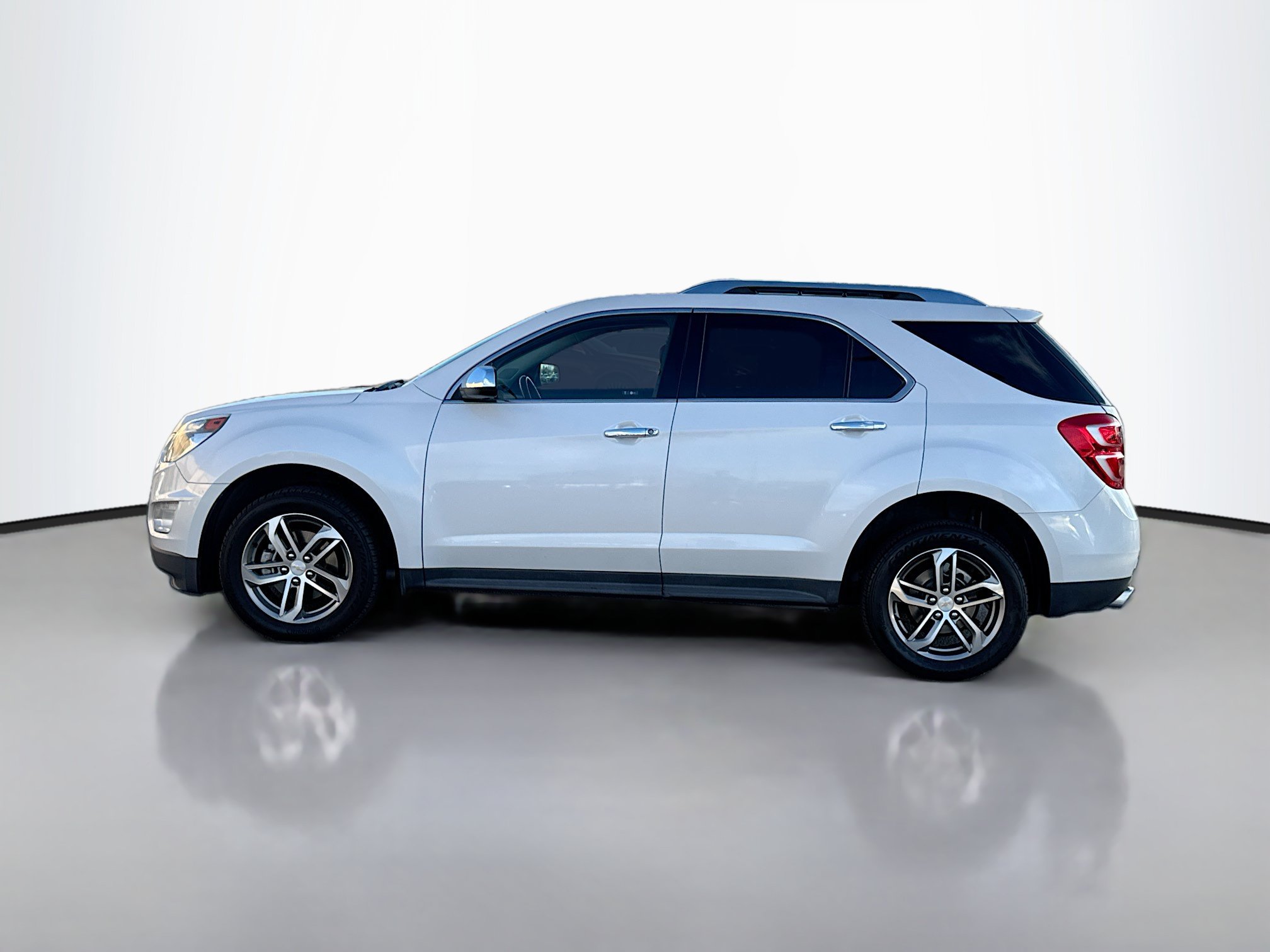 Used 2017 Chevrolet Equinox Premier Sport Utility