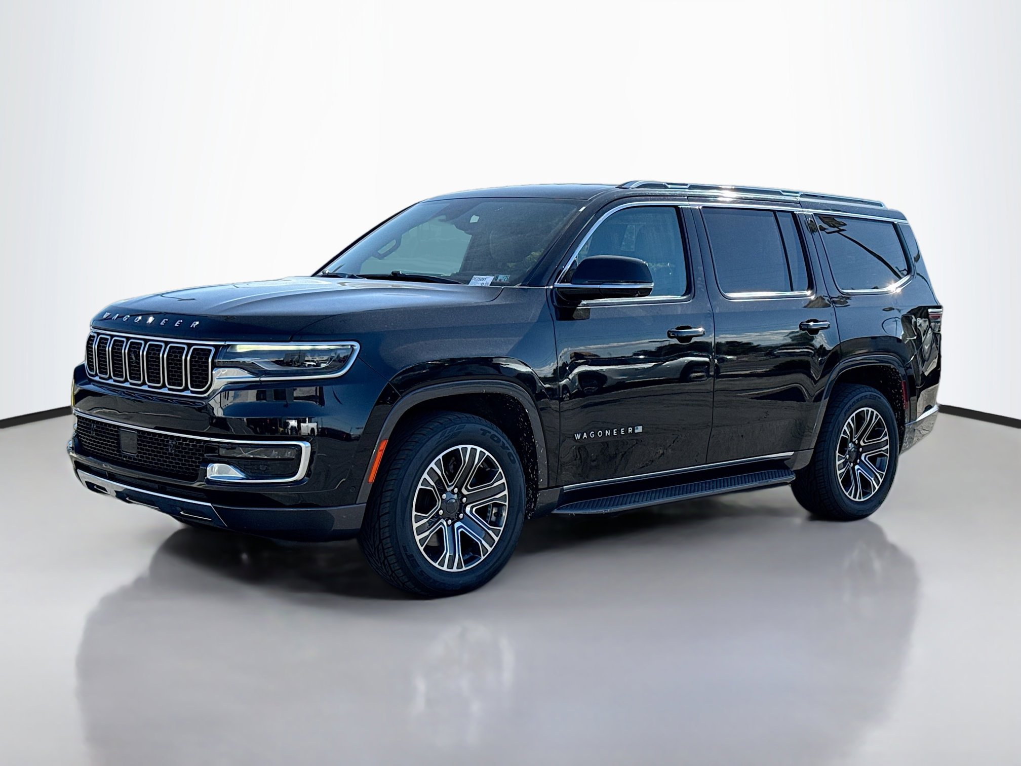 2022 Jeep Wagoneer Series III photo 2