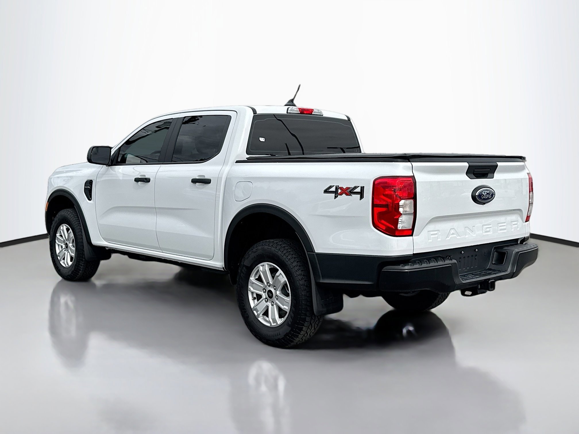 2024 Ford Ranger XL photo 3