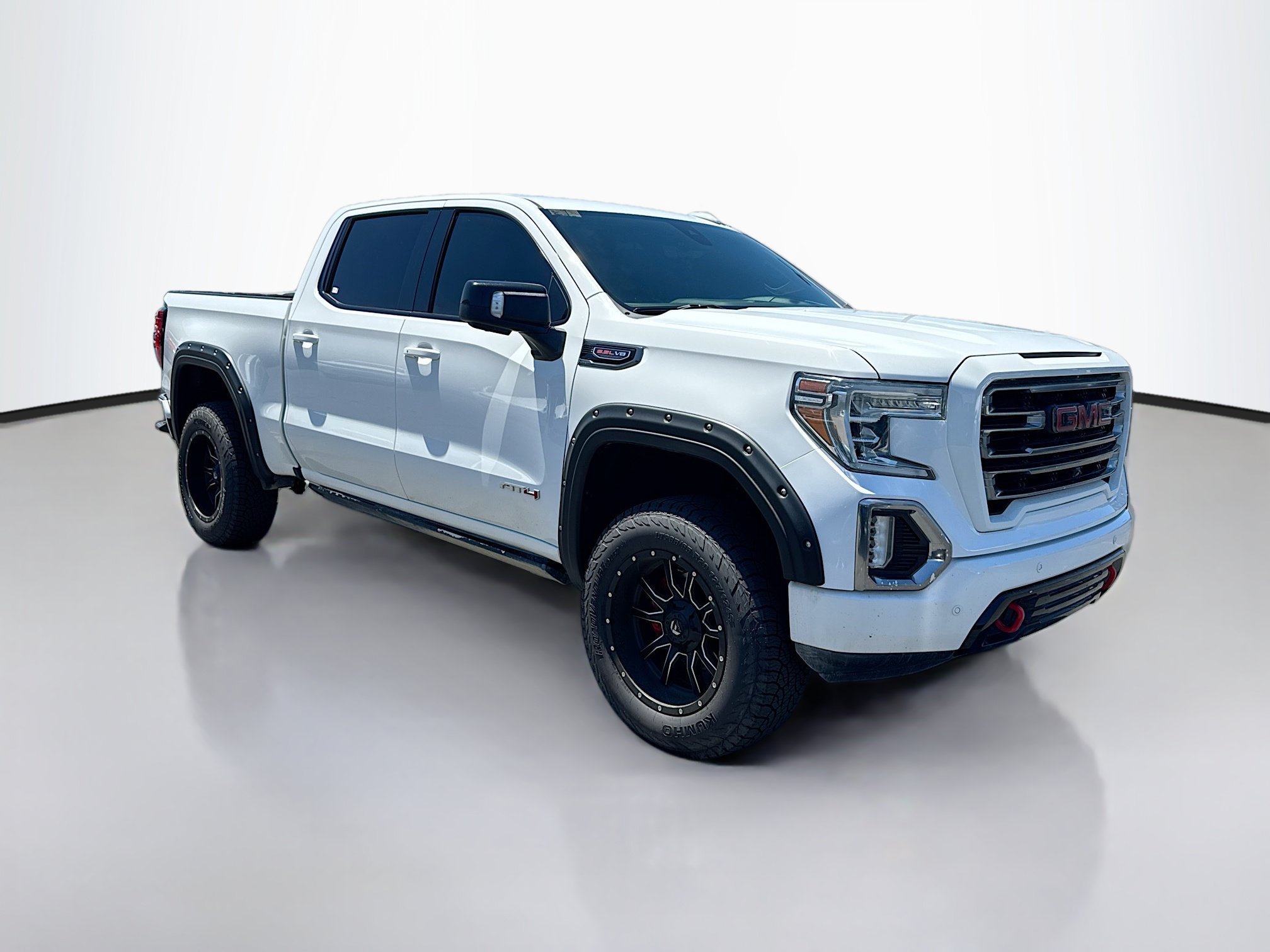 2020 GMC Sierra 4WD Crew Cab Short Box AT4's photo