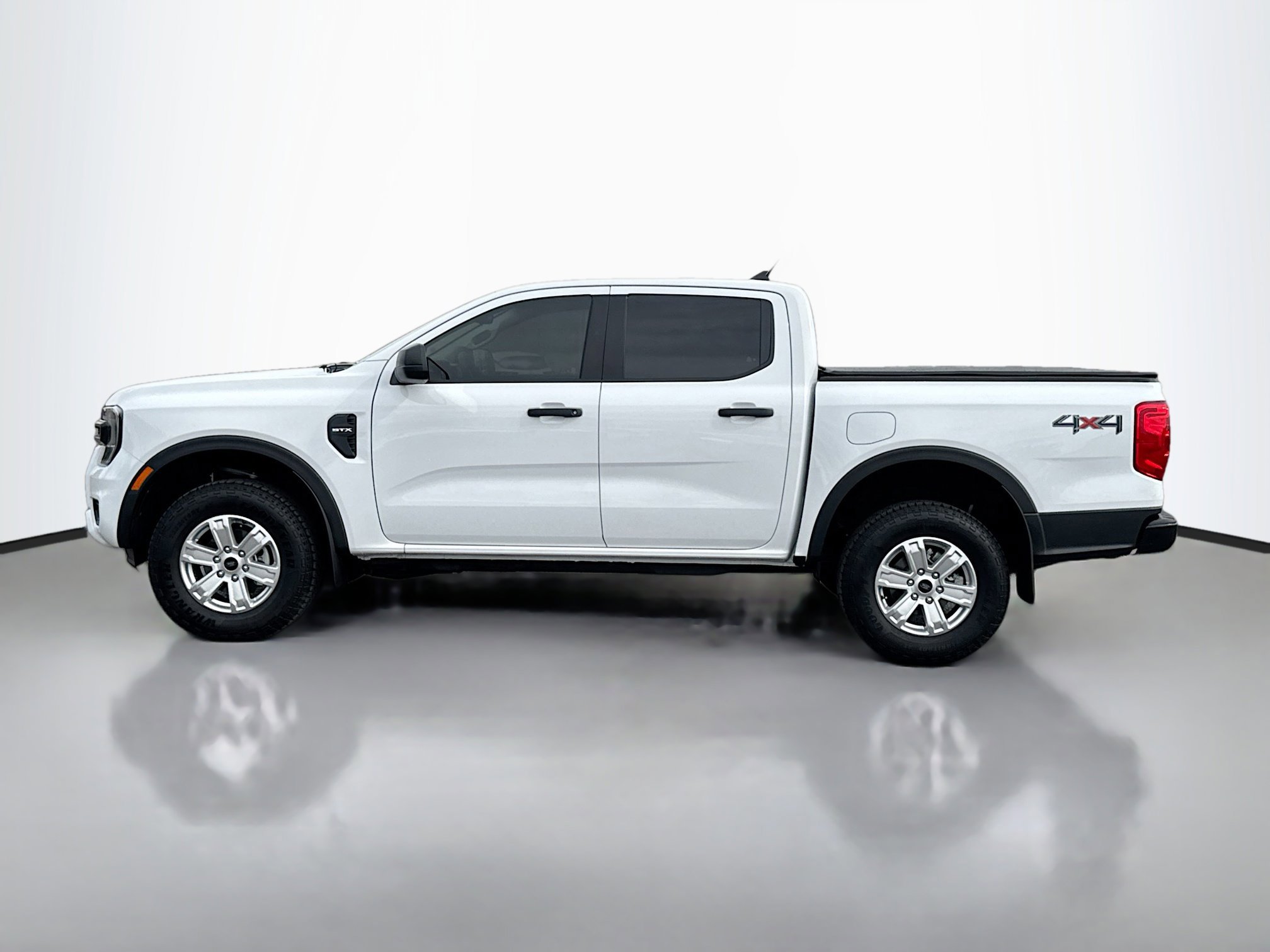 2024 Ford Ranger XL photo 2