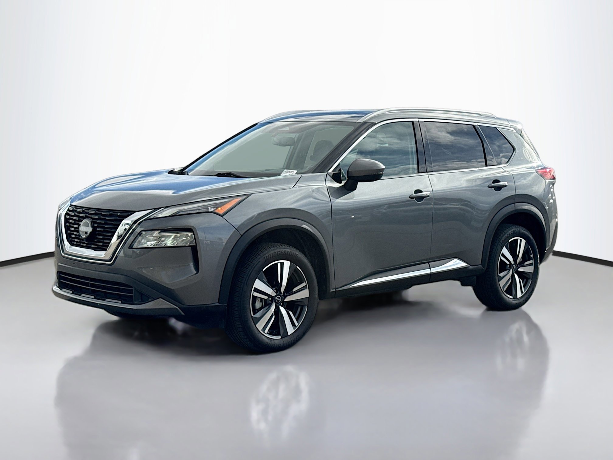 2023 Nissan Rogue SL photo 4