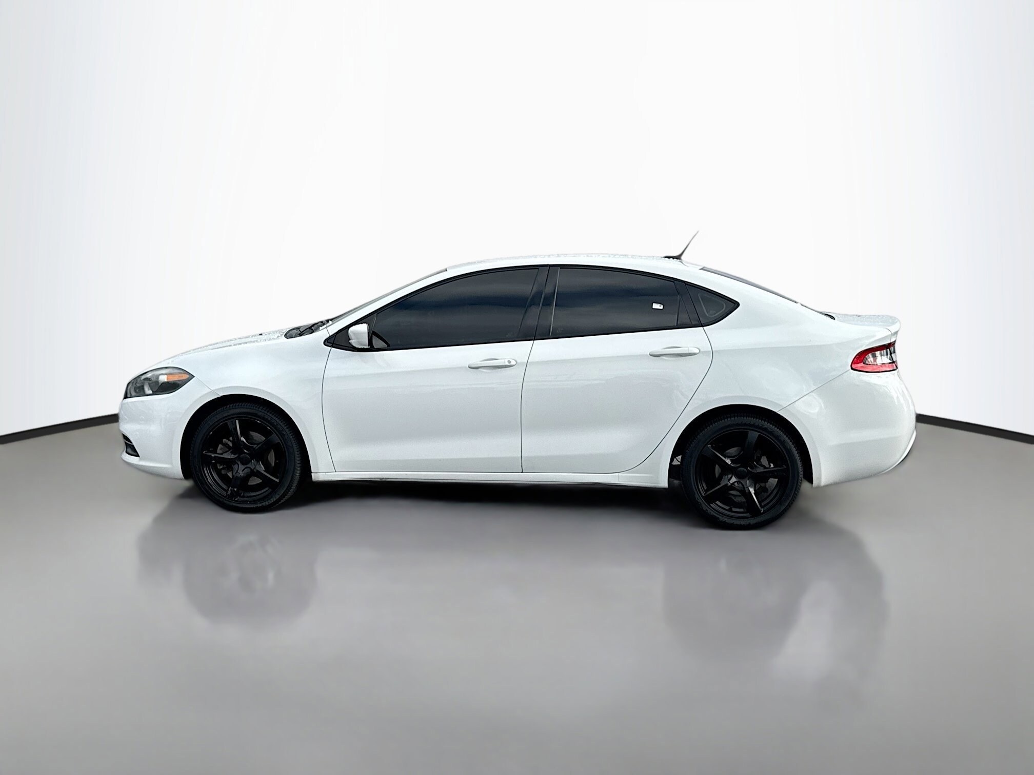 2016 Dodge Dart SE photo 2