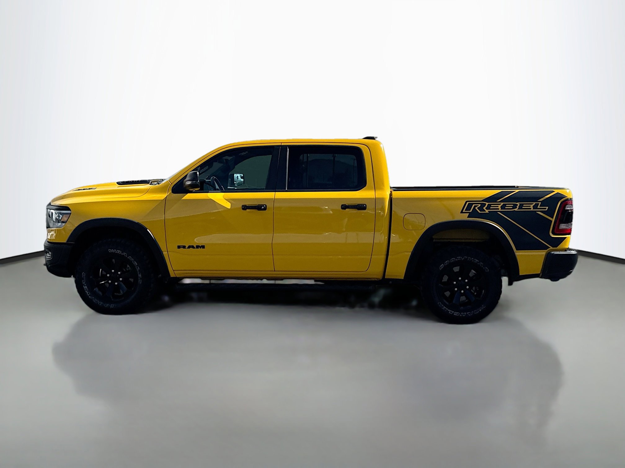 2023 Ram 1500 Rebel photo 2