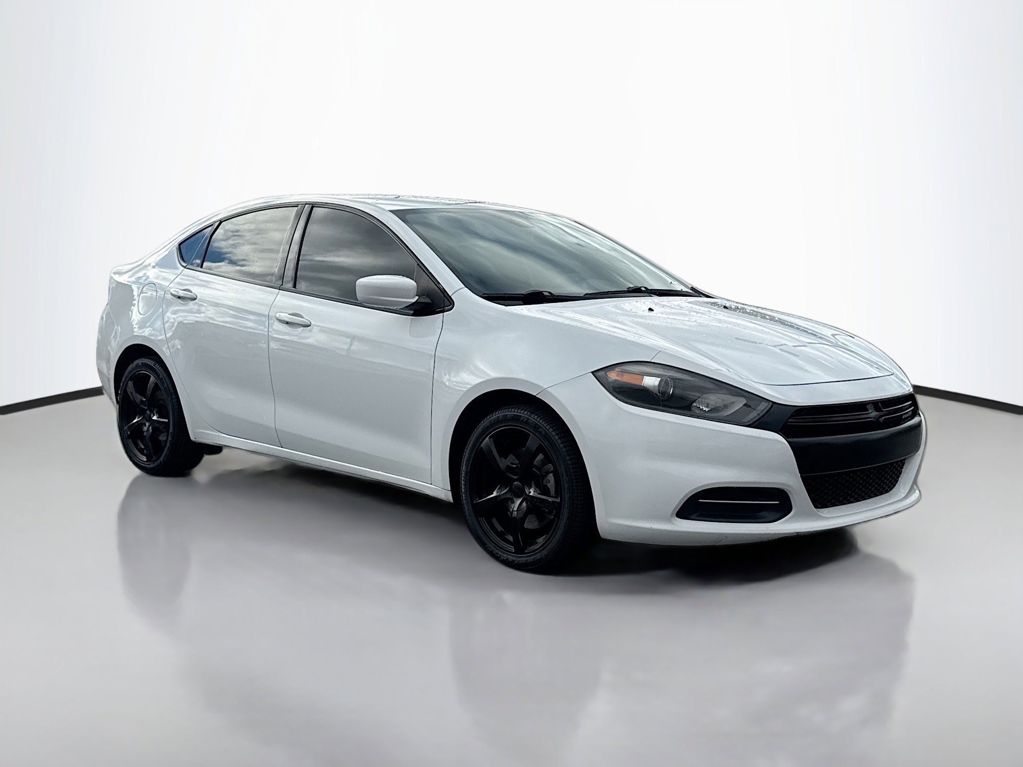 2016 Dodge Dart SE photo 2