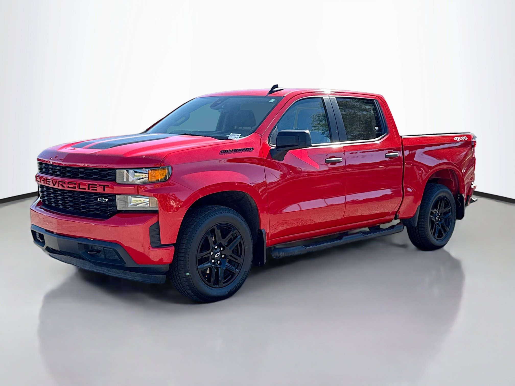 2022 Chevrolet Silverado 1500 Custom photo 2