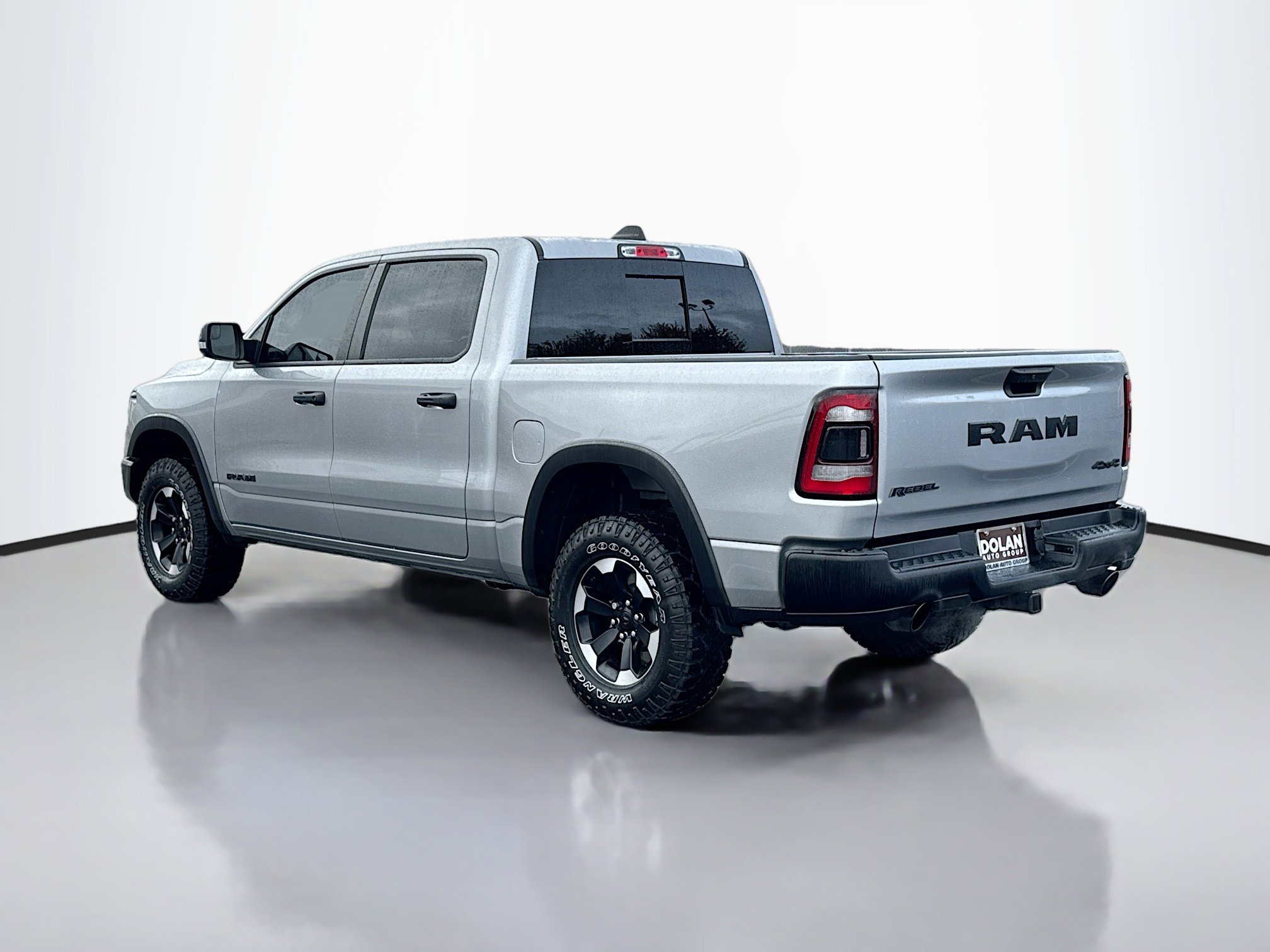 2022 Ram 1500 Rebel photo 4