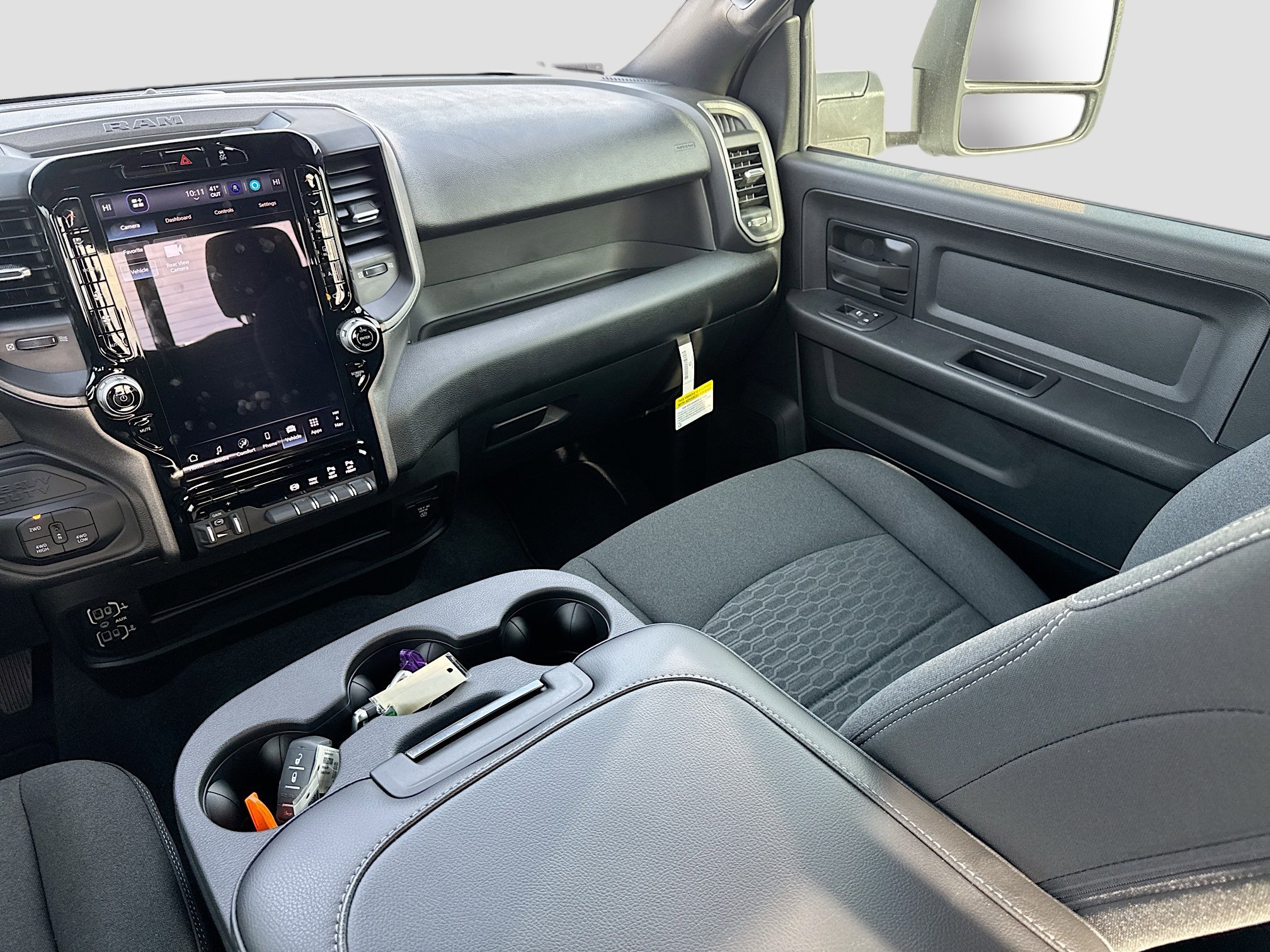 2025 RAM 2500 Tradesman - Photo 28