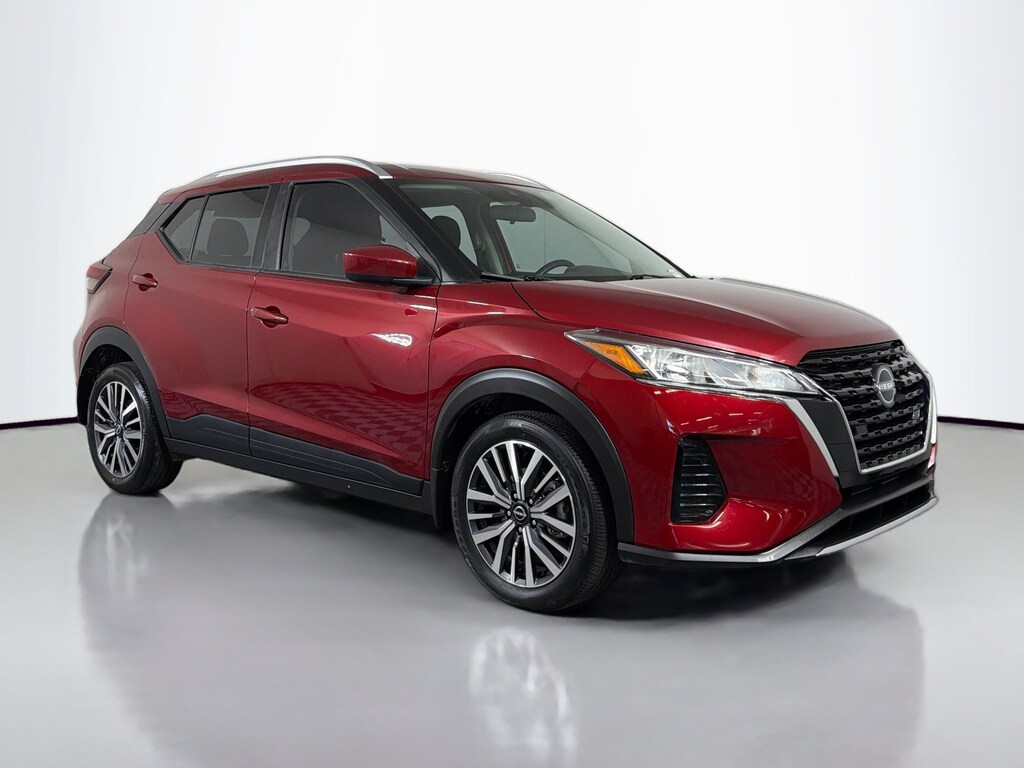 Used 2024 Nissan Kicks SV Sport Utility
