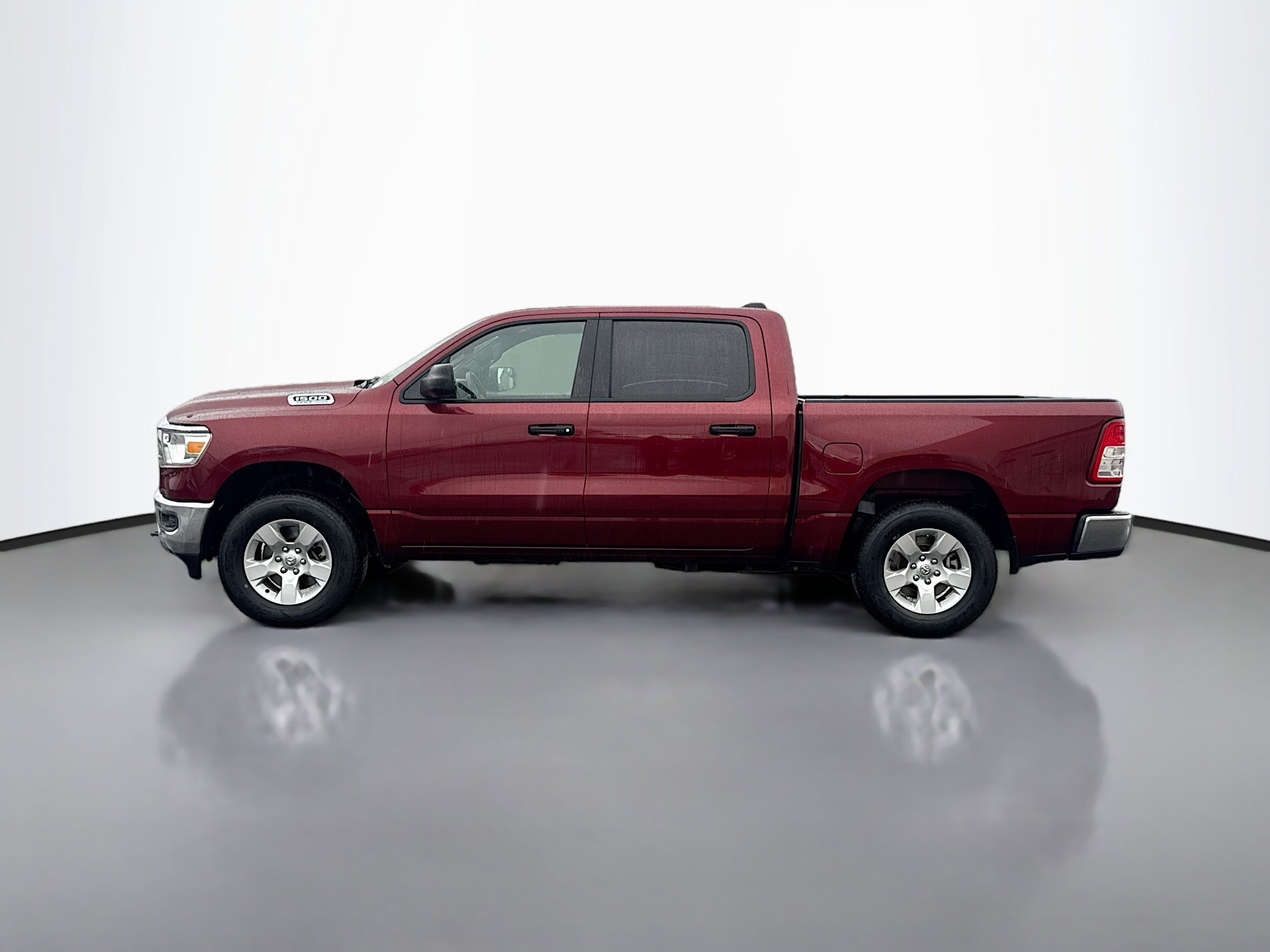 2024 Ram 1500 Tradesman photo 3