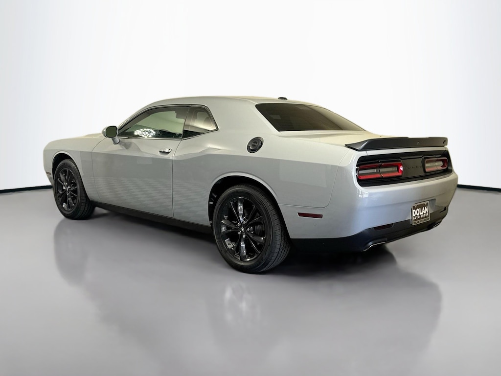 Certified 2022 Dodge Challenger SXT 2dr Car