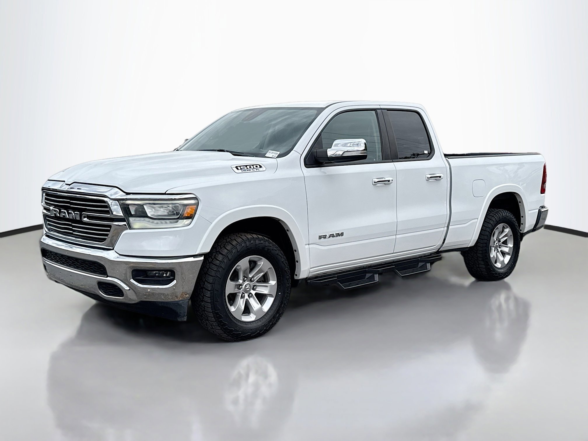 2020 Ram 1500 Laramie photo 3
