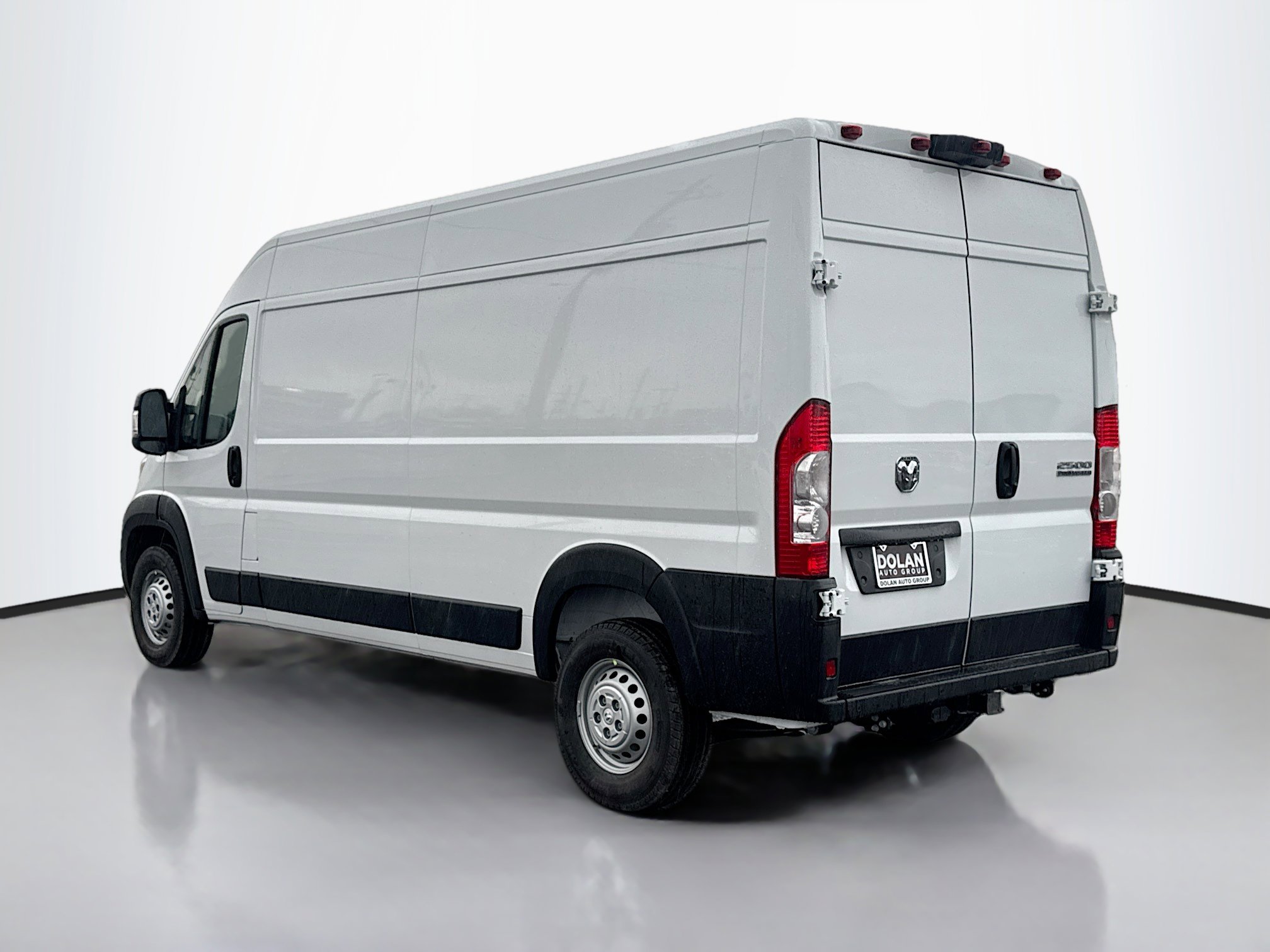 2026 Ram ProMaster 2500 Cargo Van photo 2