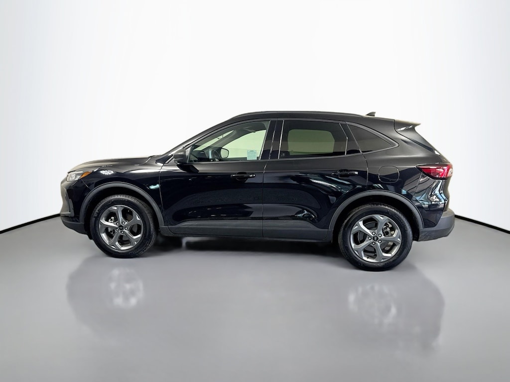 Used 2025 Ford Escape ST-Line Sport Utility