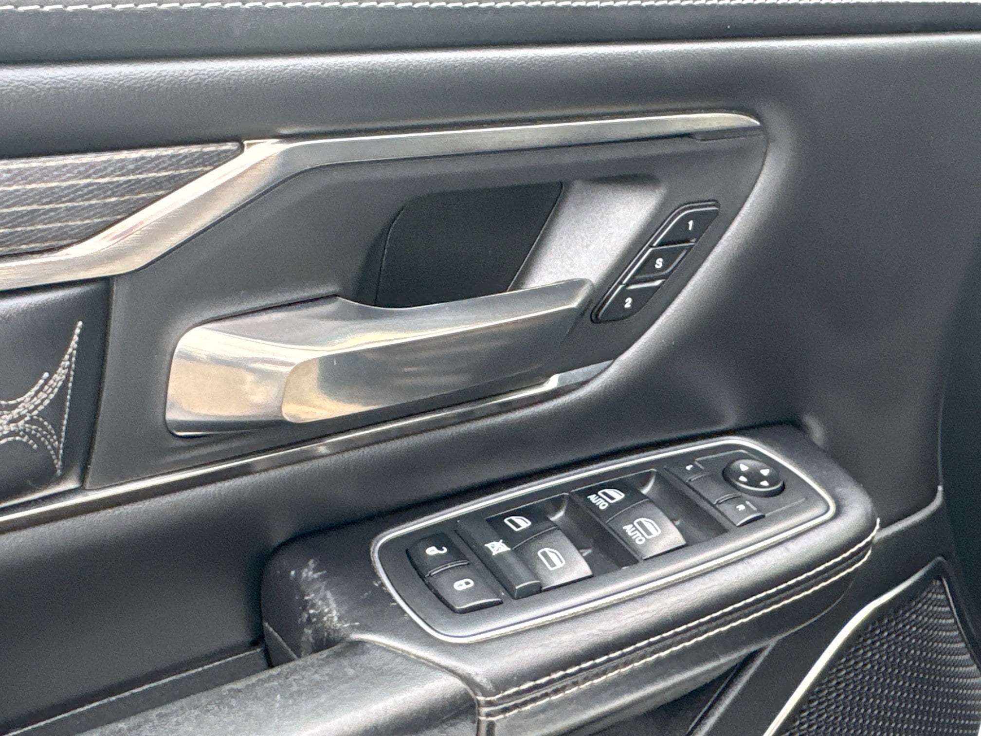 2019 RAM Ram 1500 Pickup Limited - Photo 13
