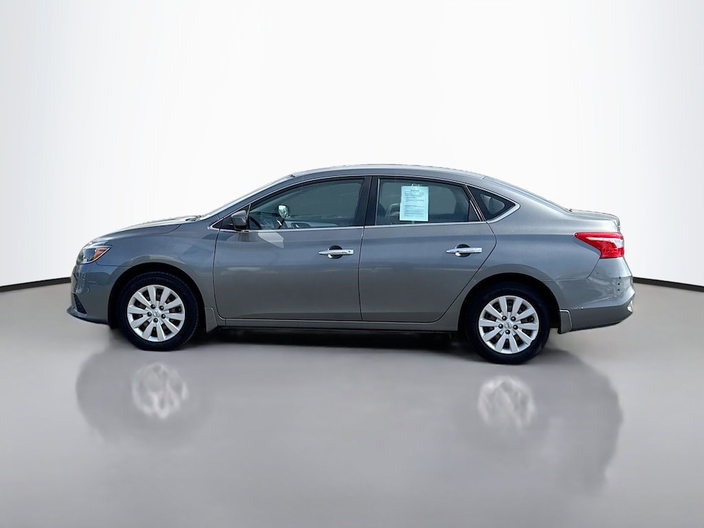 Used 2016 Nissan Sentra S 4dr Car