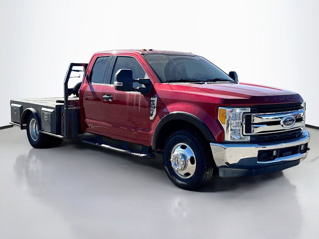 Used 2017 Ford F-350 Chassis  Extended Cab Chassis-Cab