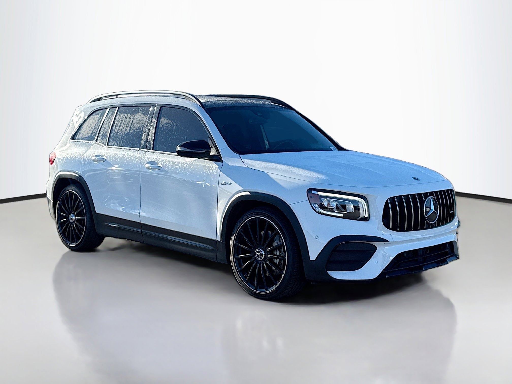 2021 Mercedes-Benz GLB AMG GLB35's photo