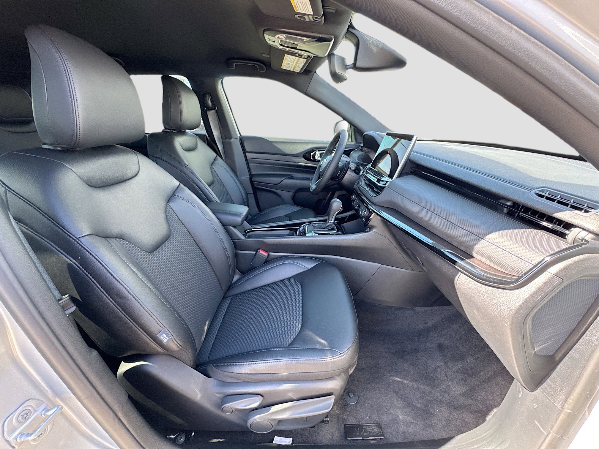 2026 Jeep Compass Altitude - Photo 24