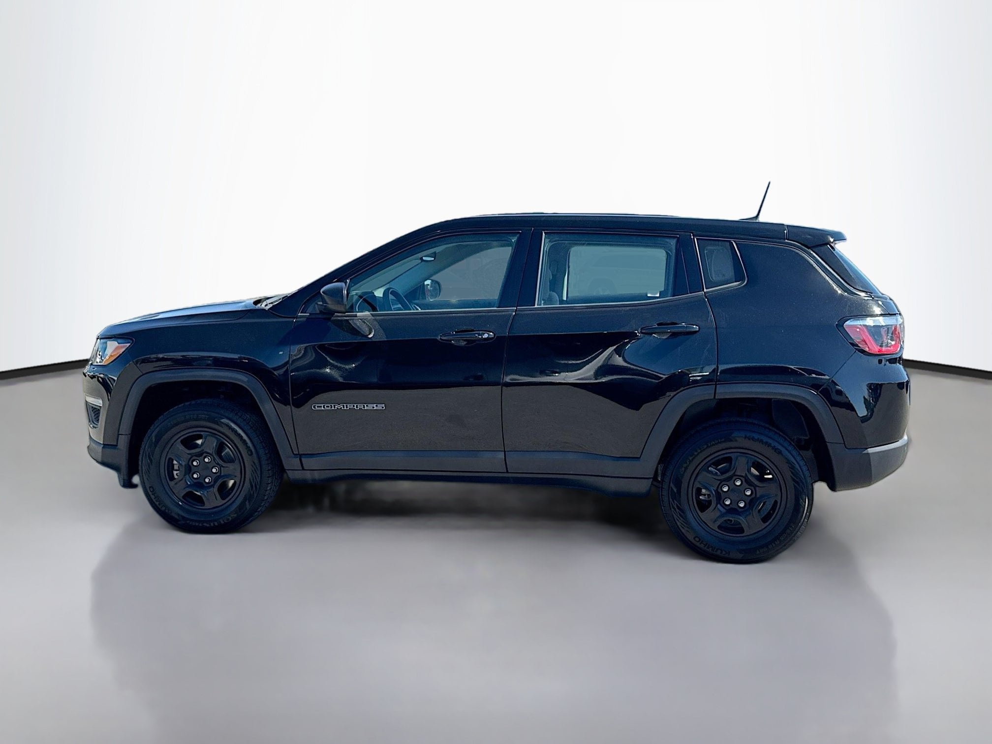 Used 2018 Jeep Compass Sport with VIN 3C4NJDAB2JT401659 for sale in Fernley, NV