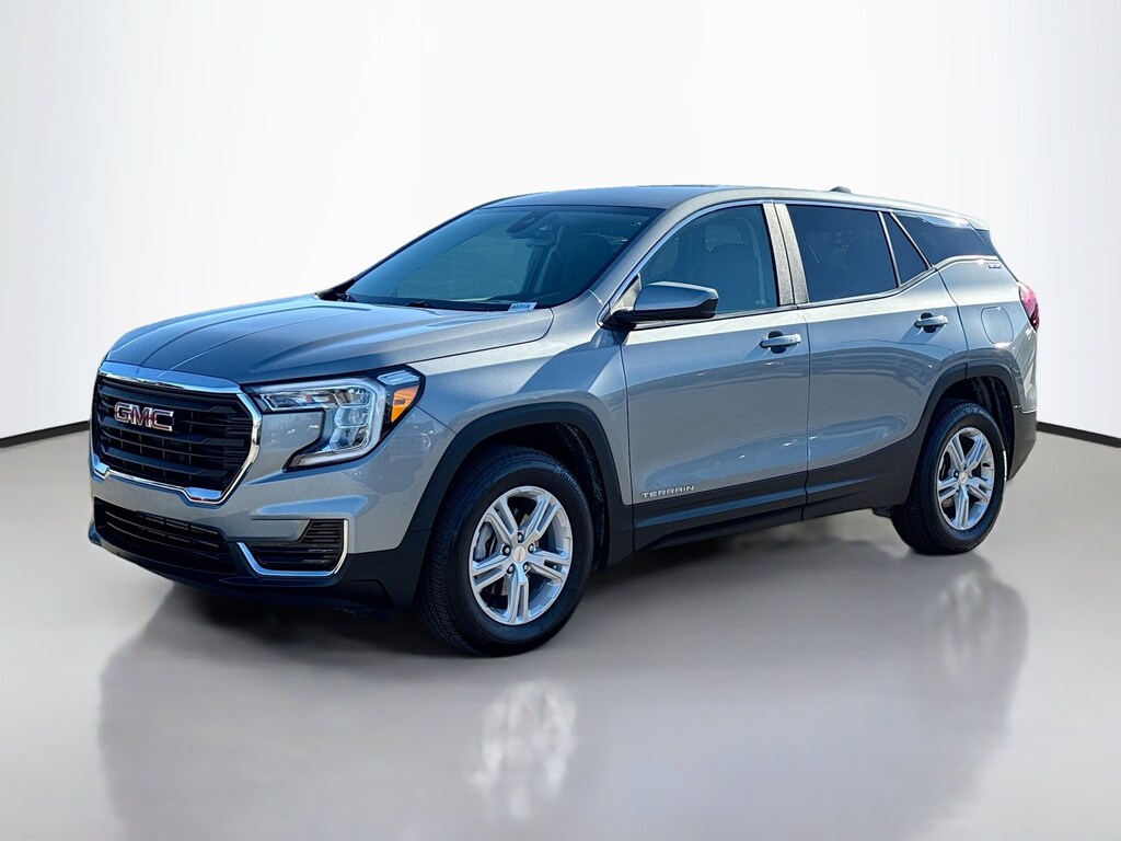 Used 2024 GMC Terrain SLE Sport Utility
