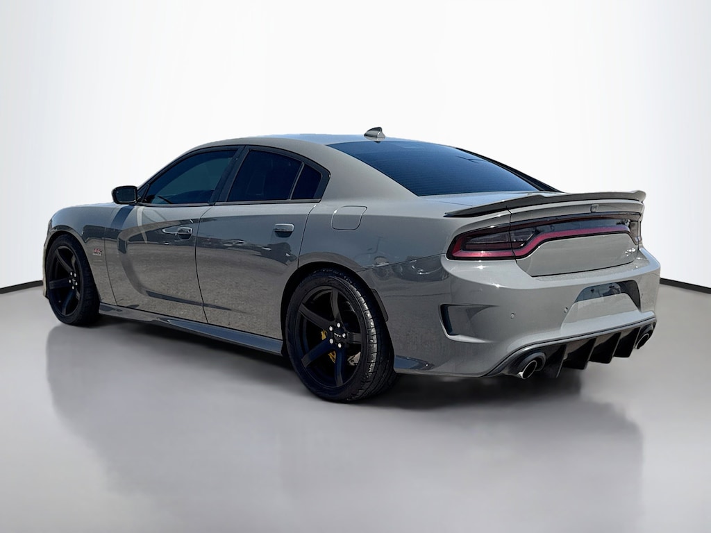 Used 2018 Dodge Charger SRT 392 4dr Car