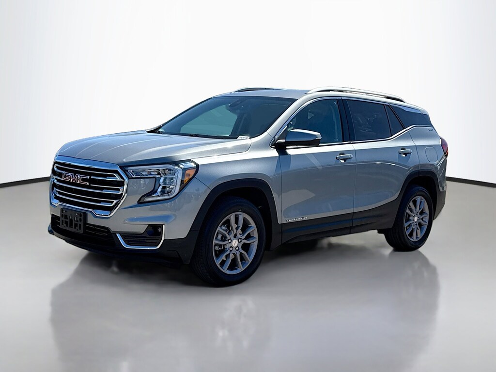 Used 2024 GMC Terrain SLT Sport Utility
