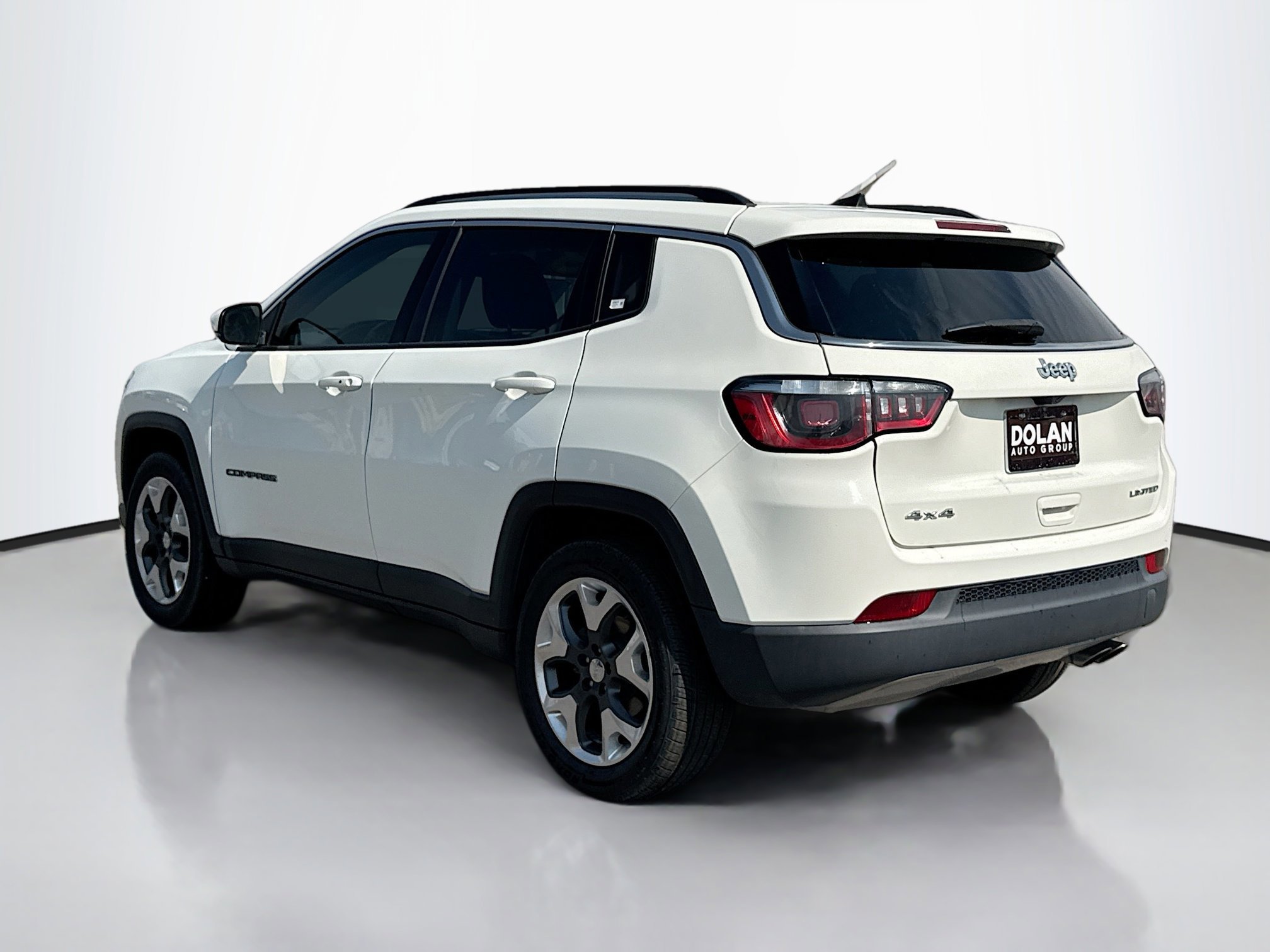 2019 Jeep Compass Limited photo 2