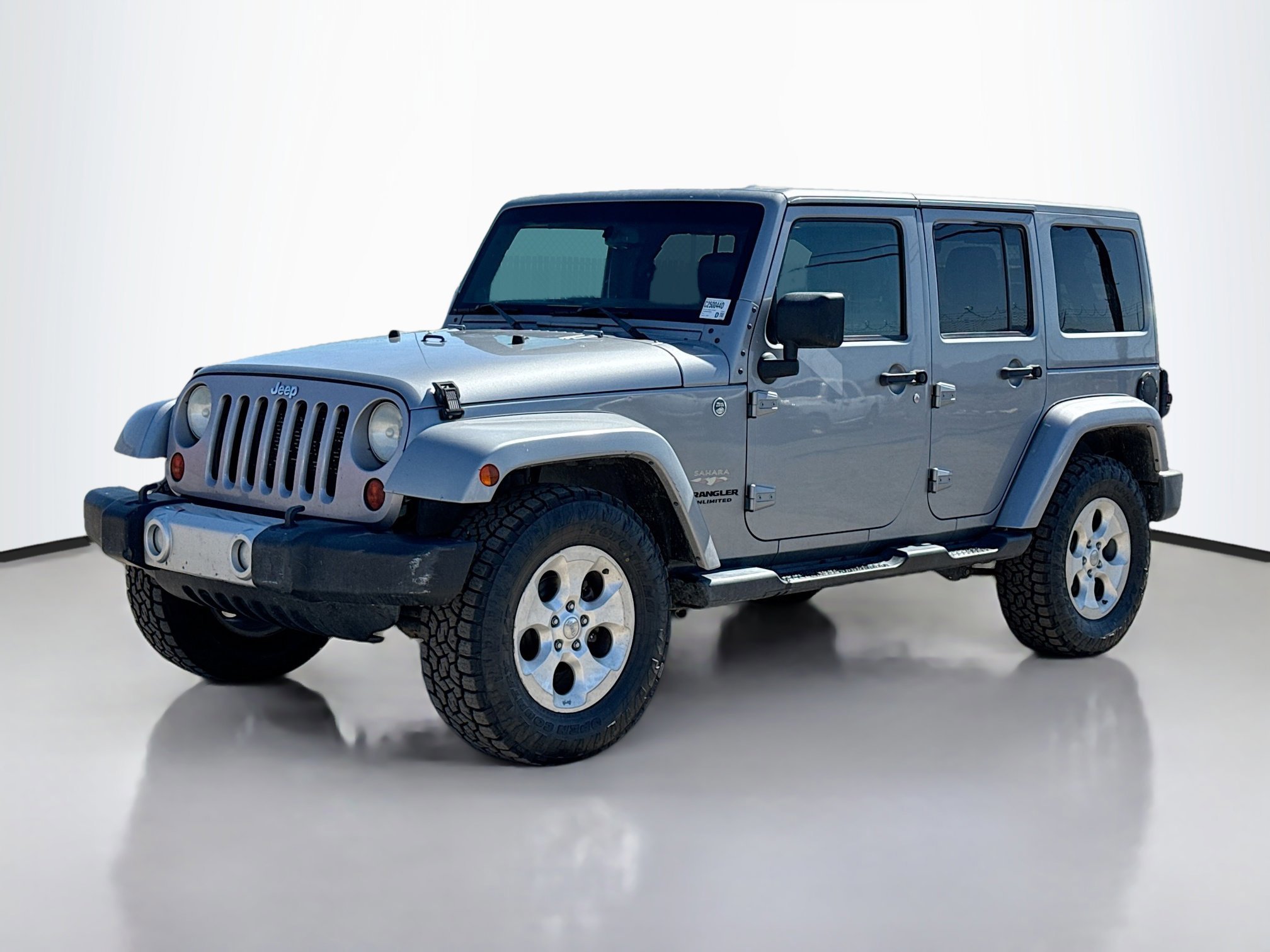 2013 Jeep Wrangler Unlimited Sahara photo 4